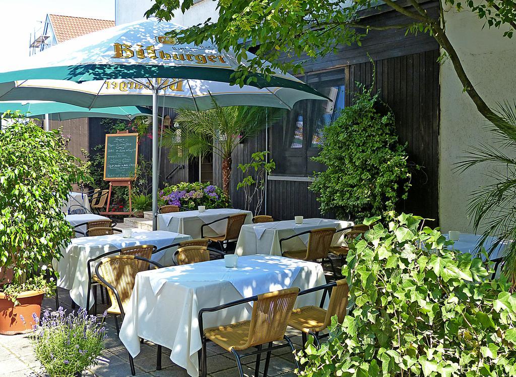 Hotel-Restaurant Schwyzerhuesli Viernheim Extérieur photo