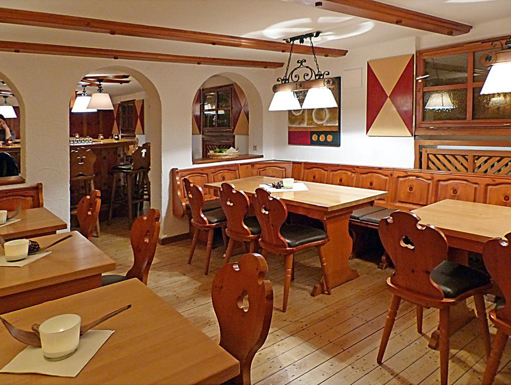 Hotel-Restaurant Schwyzerhuesli Viernheim Extérieur photo