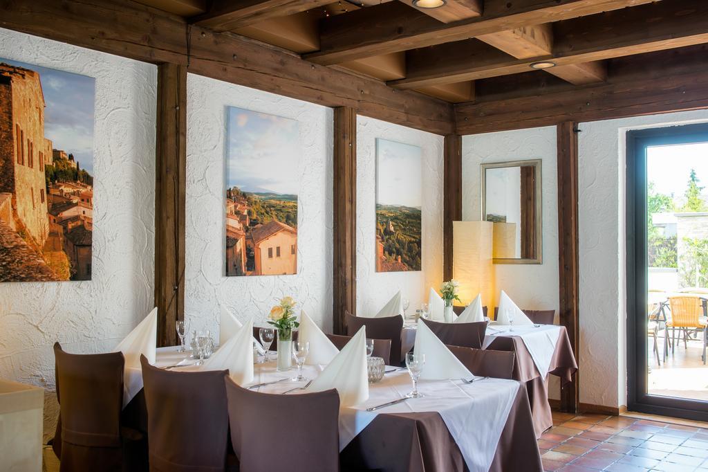 Hotel-Restaurant Schwyzerhuesli Viernheim Extérieur photo