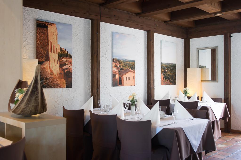 Hotel-Restaurant Schwyzerhuesli Viernheim Extérieur photo